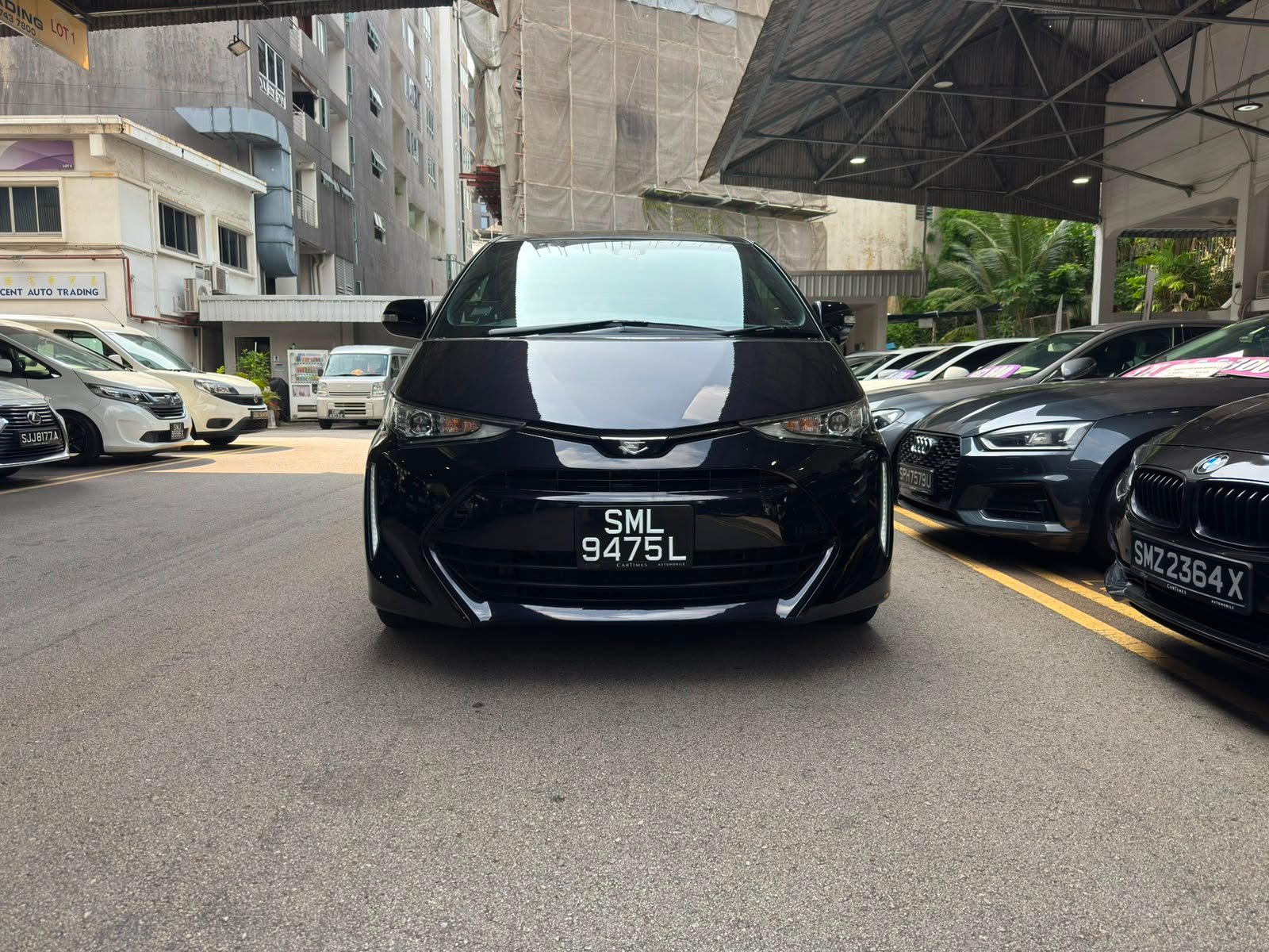 Toyota Estima Aeras Premium 2.4 photo 3